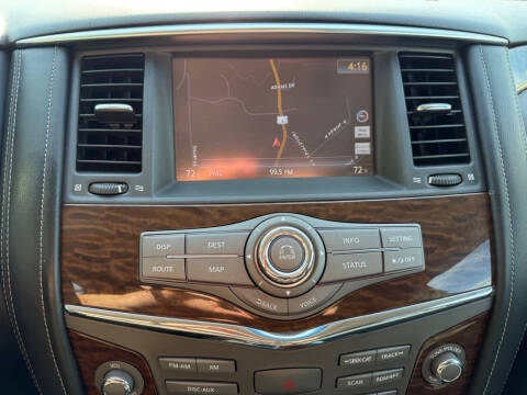 2017 Nissan Armada SV