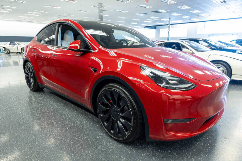 2023 Tesla Model Y Performance