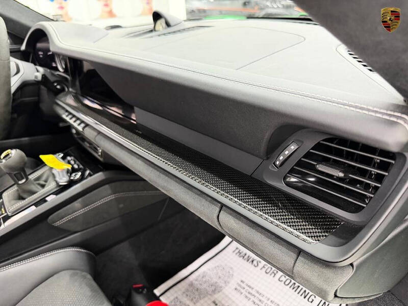 2023 Porsche 911