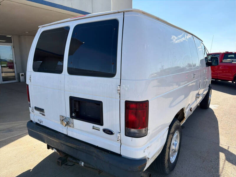 2012 Ford E-Series E-250