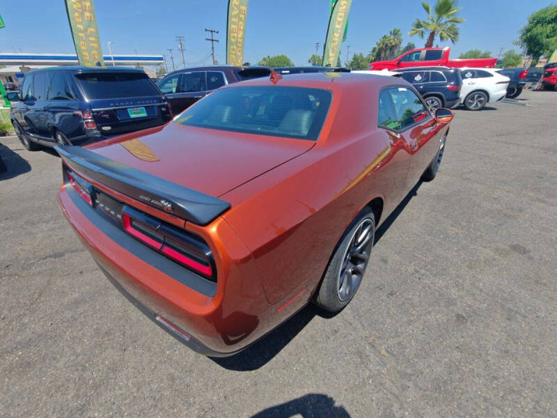 2021 Dodge Challenger