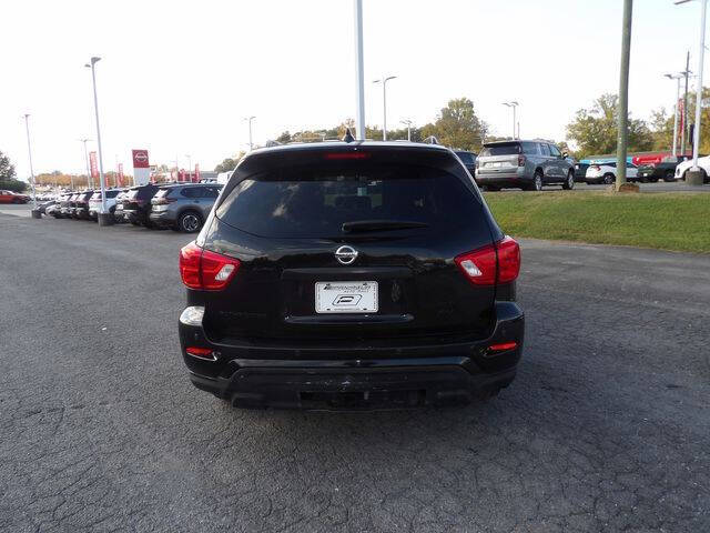 2019 Nissan Pathfinder SV