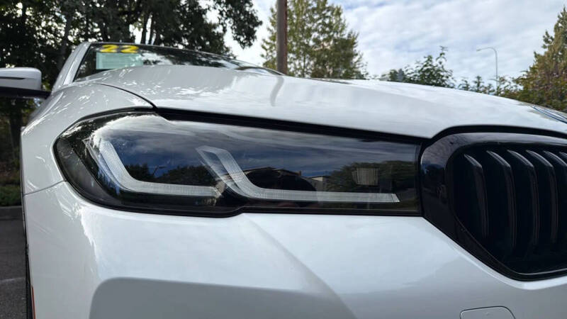 2022 BMW 5 Series 530e xDrive