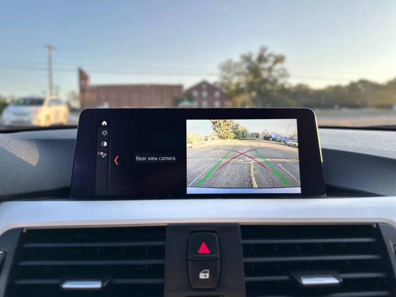 2018 BMW 3 Series 320i xDrive