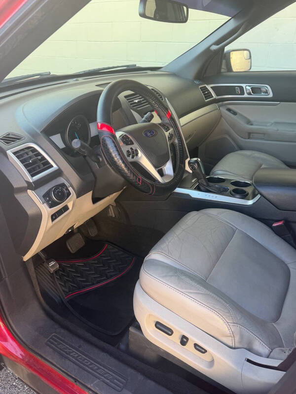 2012 Ford Explorer XLT