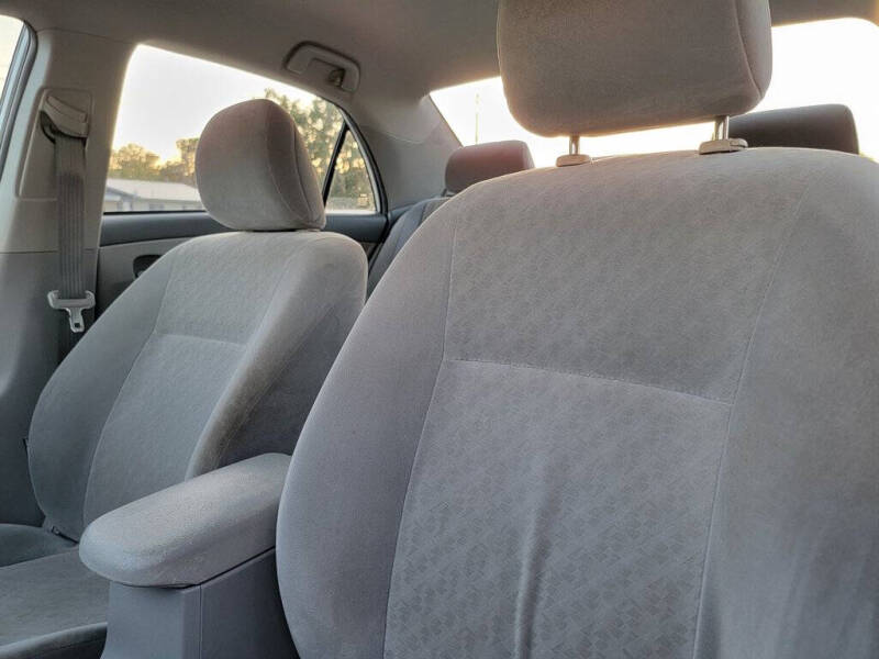 2009 Toyota Corolla LE