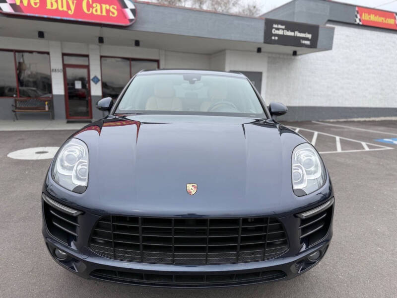 2018 Porsche Macan
