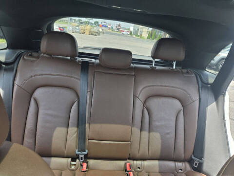 2017 Audi Q3 2.0T quattro Premium Plus