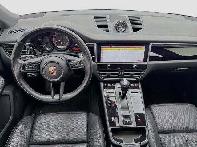 2023 Porsche Macan