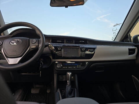 2016 Toyota Corolla LE