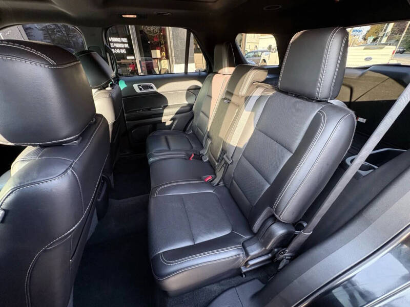 2014 Ford Explorer Sport