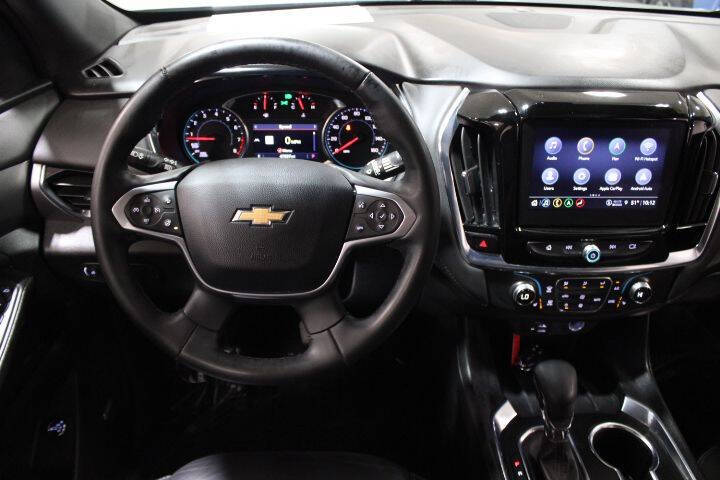 2023 Chevrolet Traverse LT Leather