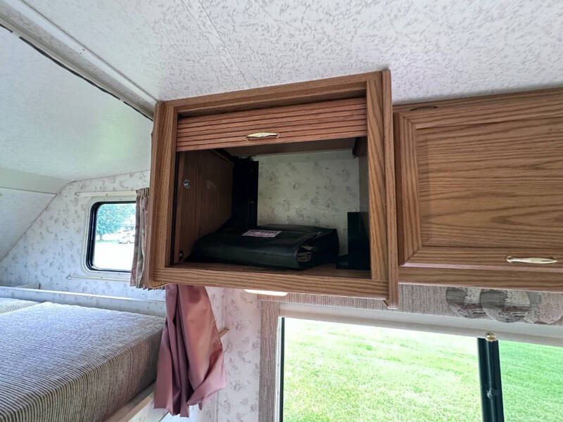 1998 Ford E-Series E-350