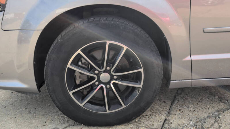 2016 Dodge Grand Caravan R/T