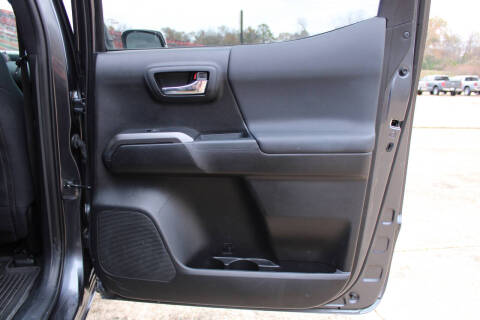 2021 Toyota Tacoma TRD Sport