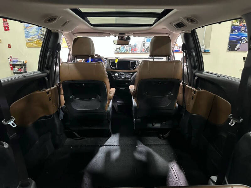 2017 Chrysler Pacifica Limited