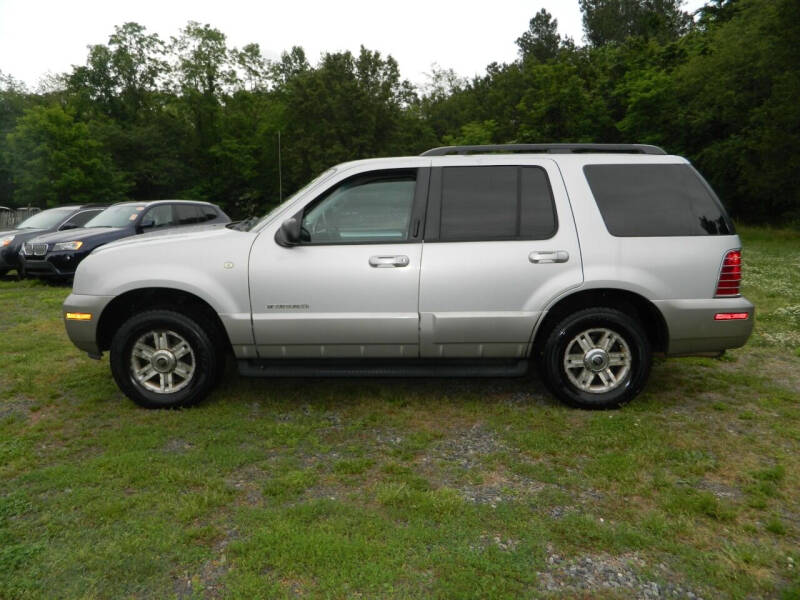 2002 Mercury Mountaineer null photo 3