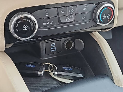 2021 Ford Escape SE