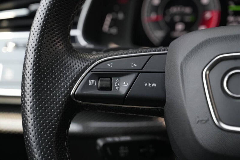 2022 Audi SQ8 4.0T quattro Prestige