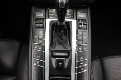 2017 Porsche Macan S