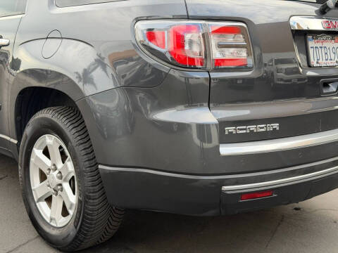 2014 GMC Acadia SLE-2