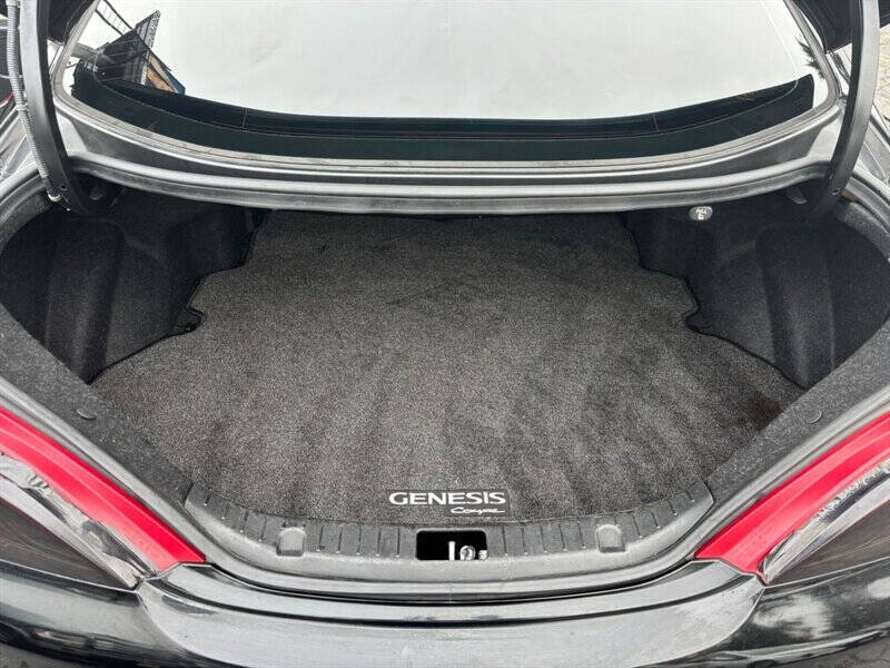 2013 Hyundai Genesis Coupe 2.0T Premium