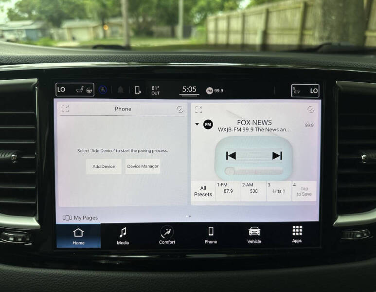 2022 Chrysler Pacifica Touring L