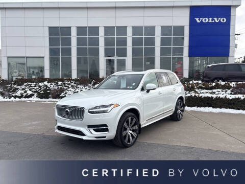 2024 Volvo XC90 Recharge T8 Ultimate Bright Theme 7P