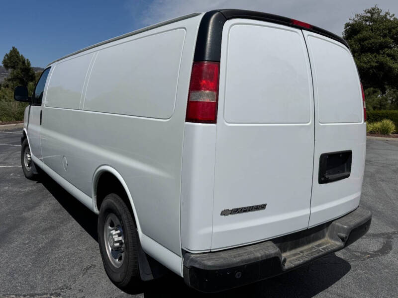 2017 Chevrolet Express 3500