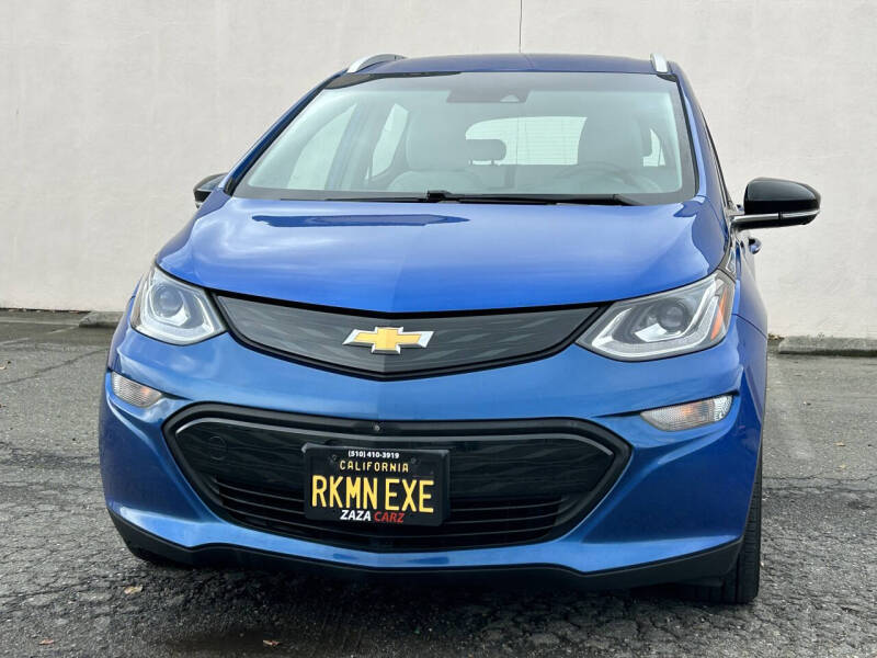 2017 Chevrolet Bolt EV Premier's photo