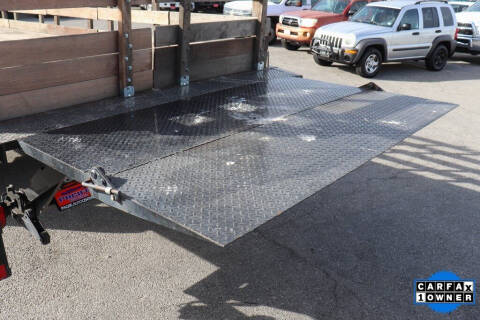 2019 Freightliner M2 106