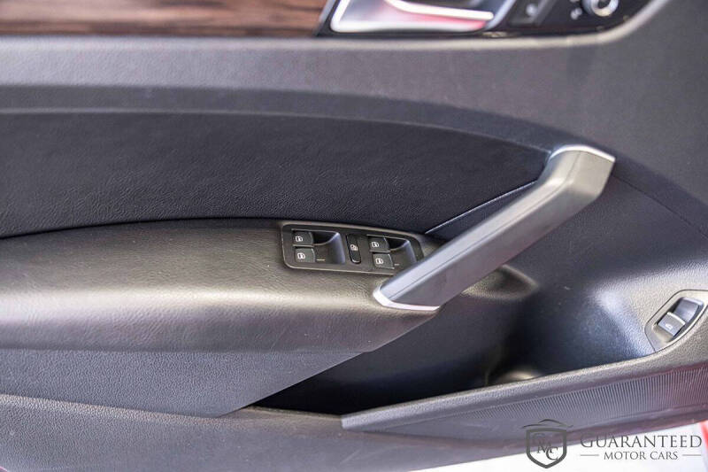 2022 Volkswagen Passat Limited Edition