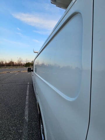 2018 Nissan NV 1500 SV