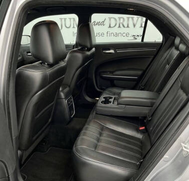 2015 Chrysler 300 S