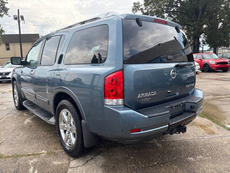 2012 Nissan Armada Platinum