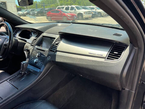2014 Ford Taurus SEL