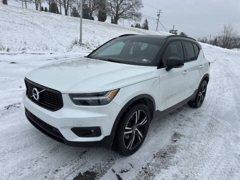 2020 Volvo XC40 T5 R-Design