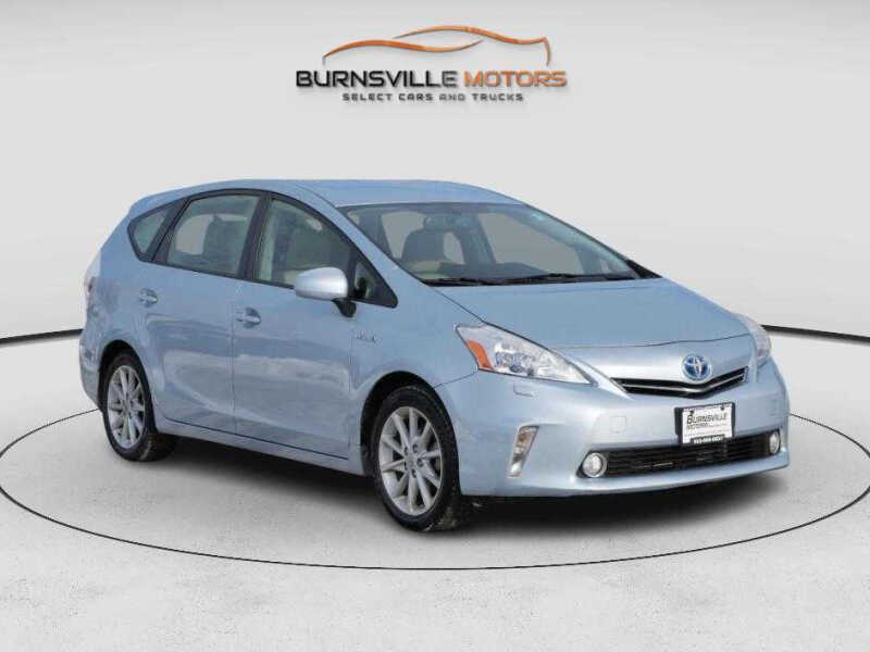 2012 Toyota Prius v Five