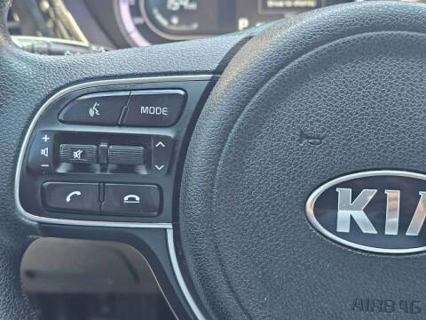 2020 Kia Niro LX