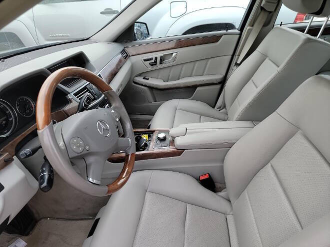 2013 Mercedes-Benz E-Class for sale at LUXURY IMPORTS AUTO SALES INC in Ham Lake, MN