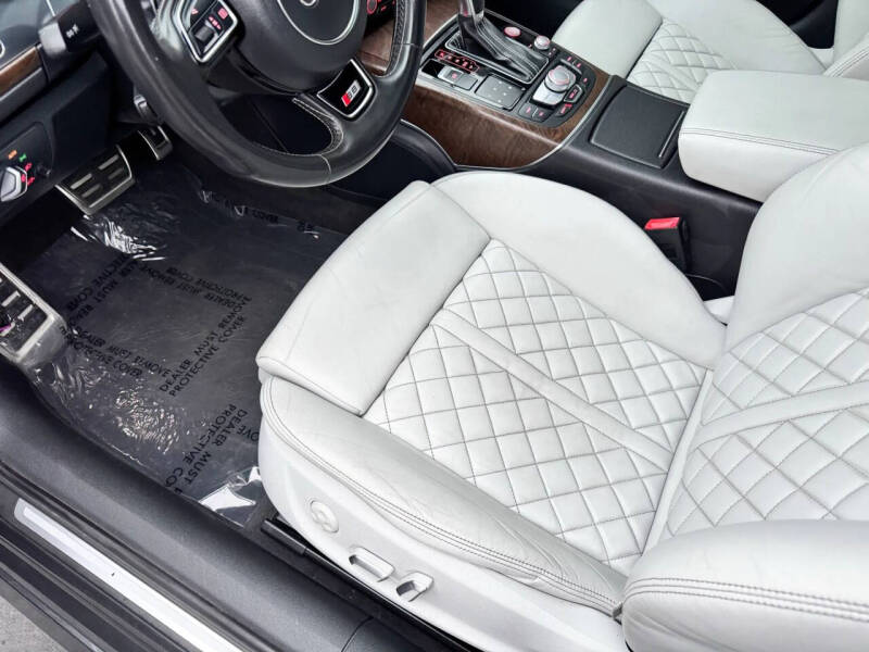 2016 Audi S6 4.0T quattro Premium Plus