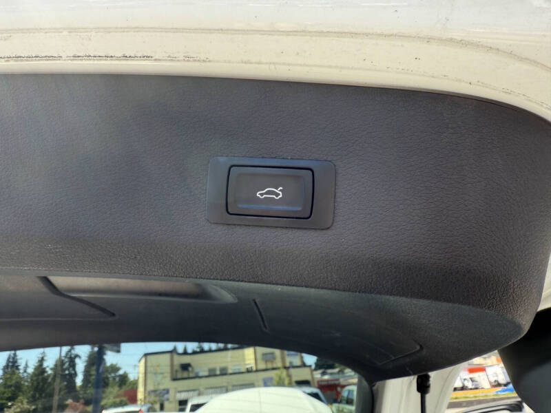 2014 Audi Q7 3.0 quattro TDI Premium Plus