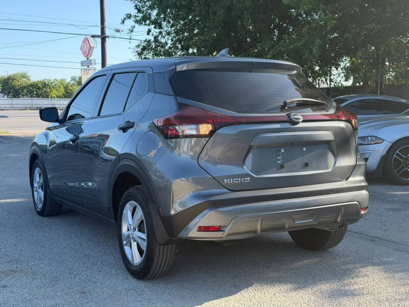 2025 Nissan Kicks Play S