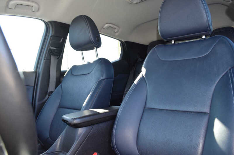 2023 Chevrolet Bolt EUV LT