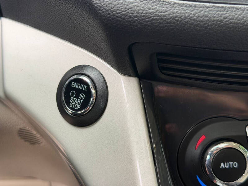 2015 Ford C-MAX Energi SEL