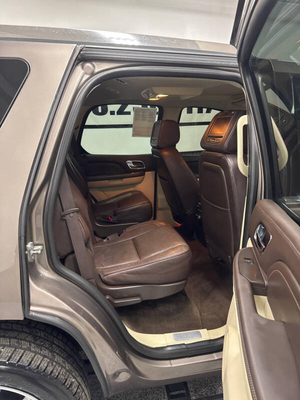 2014 Cadillac Escalade Platinum