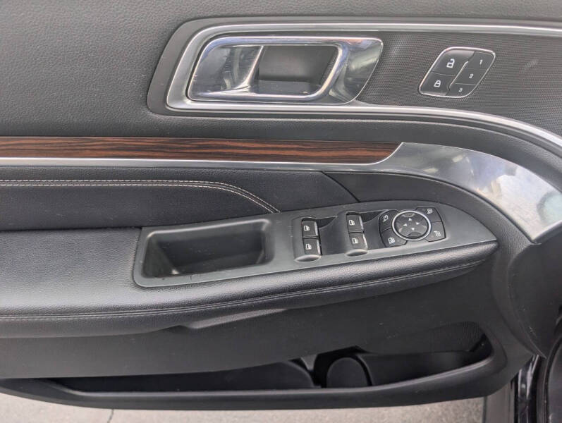 2017 Ford Explorer Limited