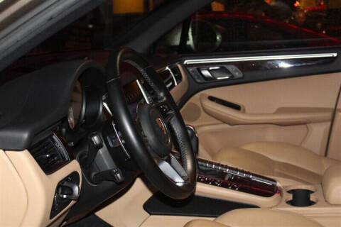 2017 Porsche Macan S