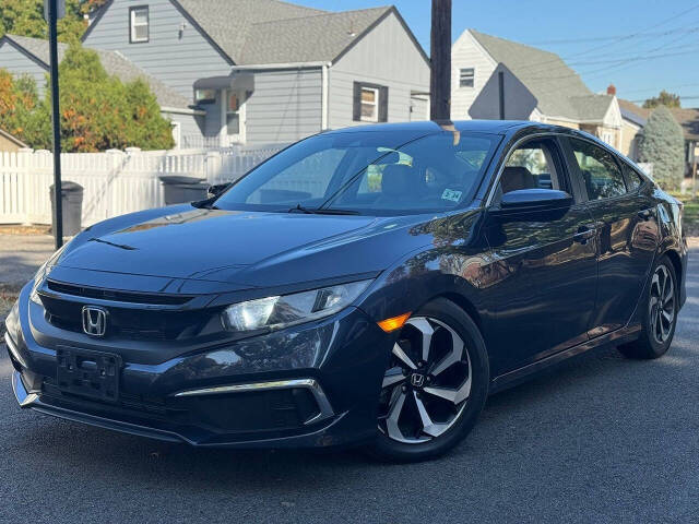 2019 Honda Civic LX's photo