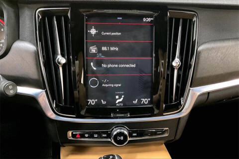 2020 Volvo V90 Cross Country T6